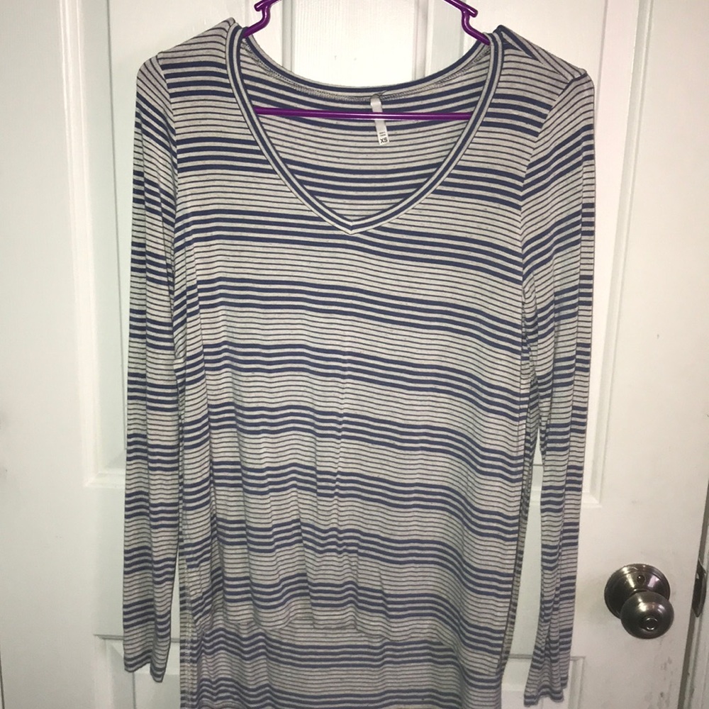 Long Sleeve BKE top from Buckle